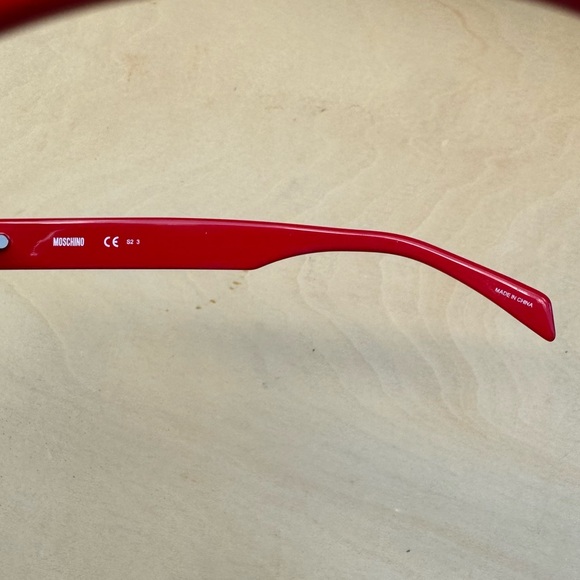 NEW Authentic Moschino Studded Cat Eye Sunglasses Red - Picture 7 of 8